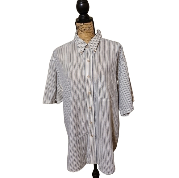 𝅺VANHEUSEN | Striped Button Down Short Sleeve - Picture 1 of 5